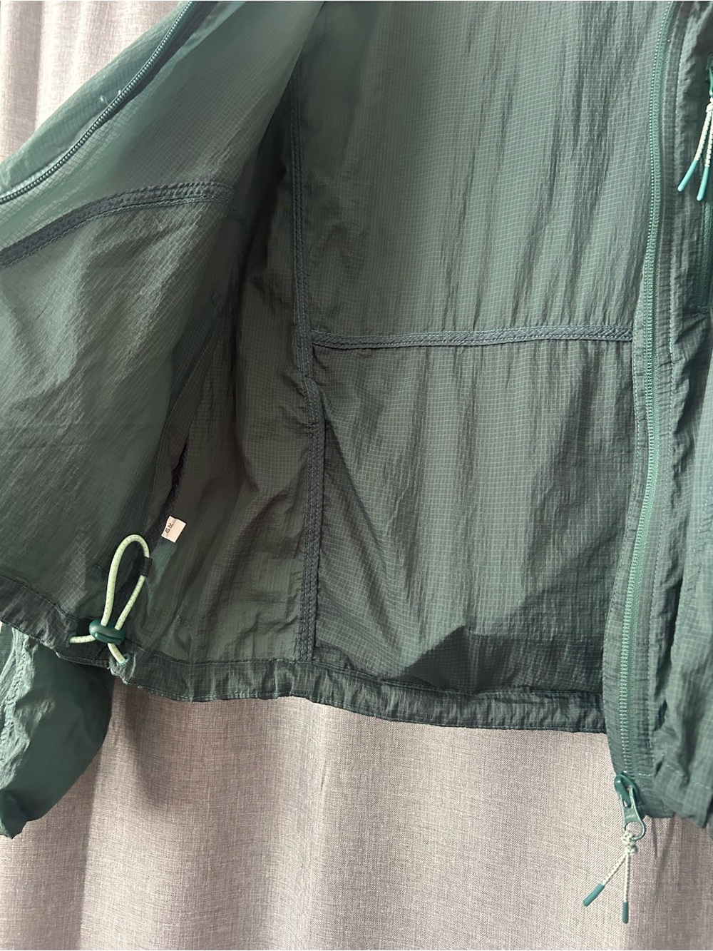 Outdoor Voices Windbreaker - Picture 9 of 10